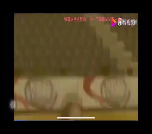 有多少吧友看过小七早年身穿詹姆斯球衣,在演播室火辣热舞
