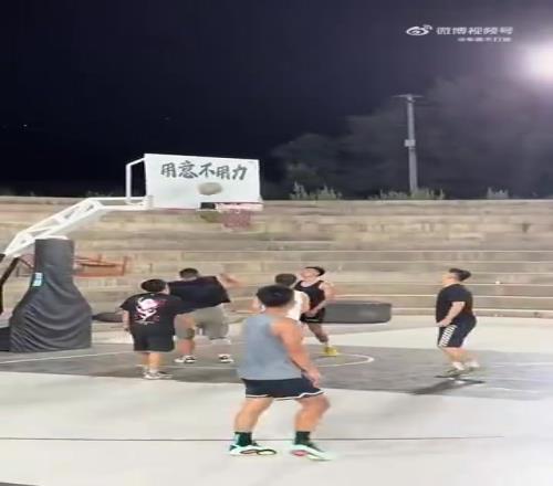 中國艾弗森！從外形到動作，簡直是一模一樣！