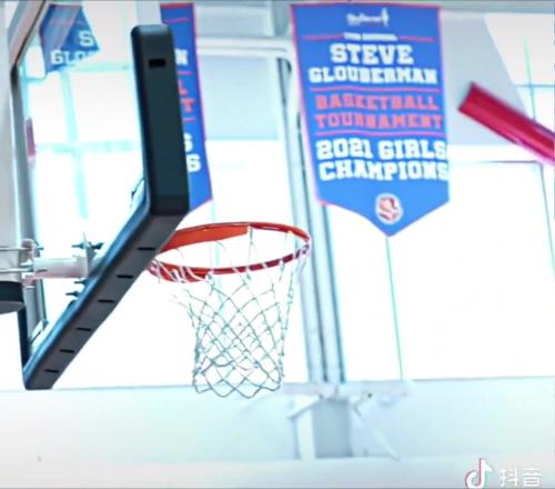 我說巔峰大帝是NBA近70年技能包最多的中鋒之一沒問題吧