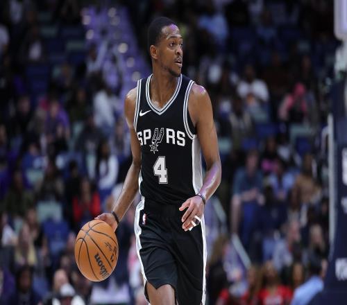 ESPN：马刺续约福克斯或许是更优选择，但他并非球队长期控卫人选