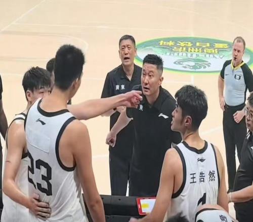 和杜锋矛盾公开，徐昕提出交易自己！CBA球员也可以行使NBA特权