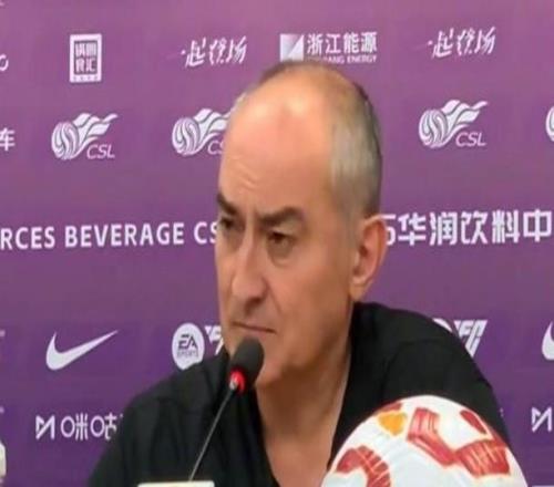 卡内达：在我看来，今年申花是整个中超联赛后防线最强的队伍