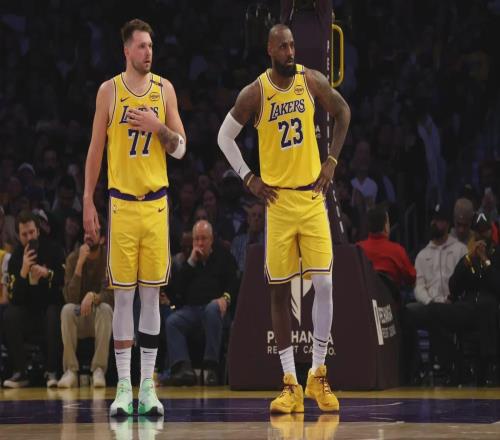 东契奇阻止詹姆斯退役202526赛季结束后，继续征战NBA