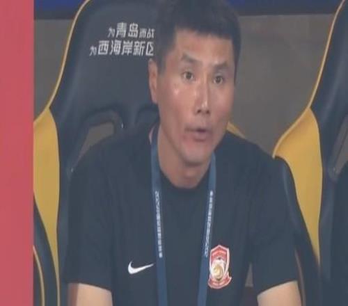 邵佳一：這場無論是比分還是過程都體現(xiàn)了兩支球隊的差距