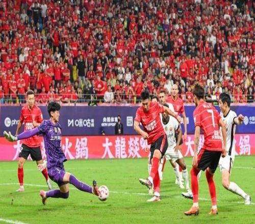 中超城頭變幻大王旗：國安竟以0比6輸山東泰山，成都蓉城戰(zhàn)勝海港后登頂