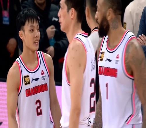 加盟廣東隊！男籃最強(qiáng)鋒線正式放棄NBA，保送杜鋒躺進(jìn)總決賽！