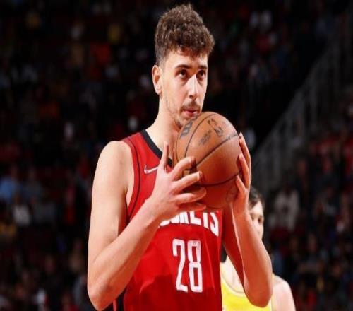 恭喜申京！歐錦賽6戰(zhàn)全勝+6次最佳從未旁落！他已是NBA前5中鋒