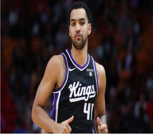 暂别NBA！NBA十年老将莱尔斯官宣签皇马1年320万含跳出条款