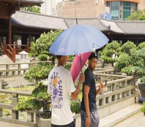 為中國(guó)賽探路！太陽官方曬鄧恩&伊戈達(dá)羅中國(guó)游玩&活動(dòng)照