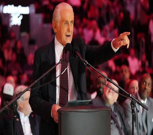 NBA传闻：高管称帕特莱利绝不会帮助詹姆斯交易威金斯去湖人队