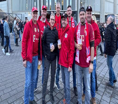 奥宾球迷俱乐部：追随拜仁慕尼黑客场征战41年