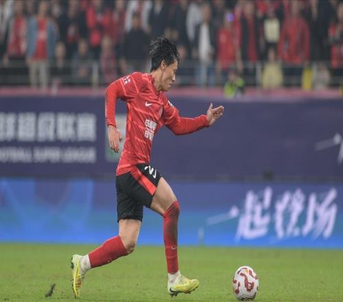 中超悬念留到最后一轮!申花10深圳紧追海港,末轮海港不败卫冕