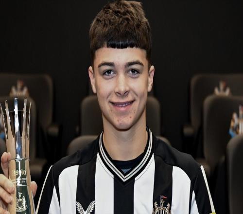 3球5助攻!19岁英格兰天才中场新星横空出世,3大欧洲豪门疯抢