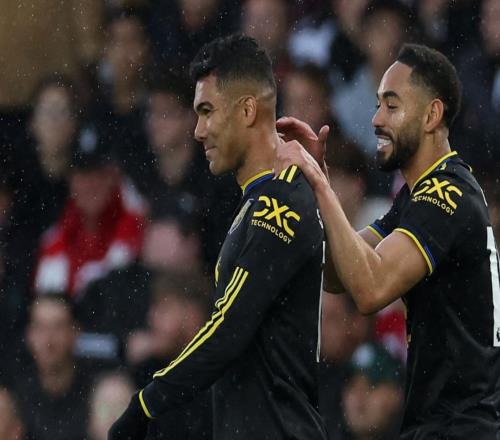 英超最新积分战报:两强队翻车,四队积分相同,阿森纳创纪录