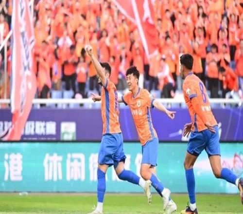 泰山隊(duì)2比1贏球卻傳來壞消息，一細(xì)節(jié)顯示：瓦科離隊(duì)進(jìn)入倒計(jì)時