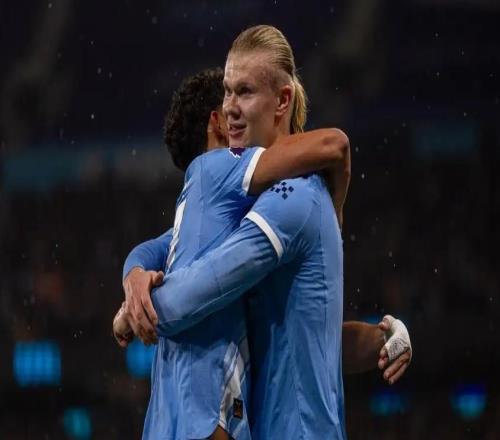 英超哈蘭德淬煉成鋼，曼城三球大勝利物浦