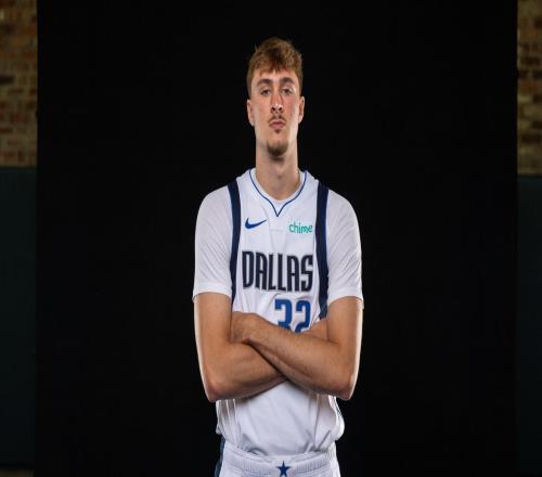 18岁弗拉格缔造NBA历史神迹！疯狂数据，连詹姆斯都未曾达成