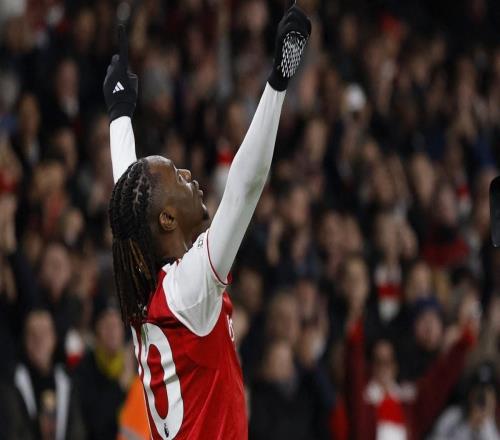 北倫敦德比打入3球，埃澤職業(yè)生涯首次上演帽子戲法