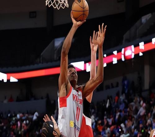 個人能力并不差，但火箭二隊對于先發(fā)中鋒的支持度真是他有限了