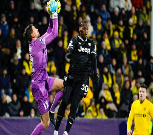 補時絕殺+神奇逆轉(zhuǎn)！意甲豪強歐冠首勝，斯帕萊蒂神換人