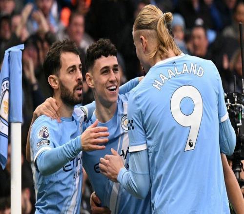 福登閃擊破紀(jì)錄+補(bǔ)時絕殺，鐵衛(wèi)送點(diǎn)恩梅查手刃舊主，曼城32魚腩