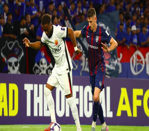 00！被馬來(lái)西亞球隊(duì)狂轟48腳中超豪門(mén)連傷兩將亞冠378天不勝