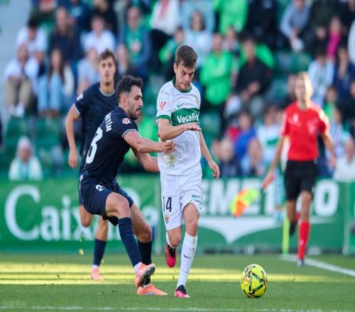 西甲：赫羅納狀態(tài)不佳，皇家社會(huì)搶分無(wú)憂皇家社會(huì)VS赫羅納