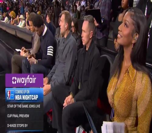 雷霆不敵馬刺場邊星光熠熠！美女主持坐納什旁鏡頭捕捉超美一幕