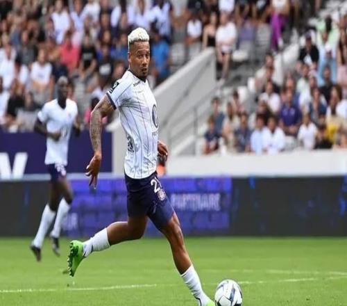 申花要打3前鋒拉唐也是吃餅型射手200萬(wàn)歐買貴了劉誠(chéng)宇沒(méi)機(jī)會(huì)