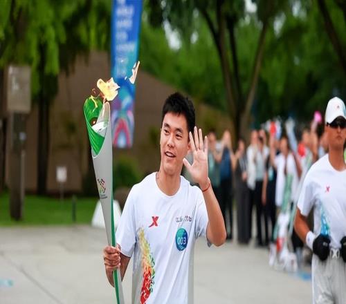 胡荷韜和楊希都成泰山補強熱門球迷直言不可信，未來以官宣為準