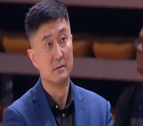 不是徐杰，不是王洪澤，廣東男籃5連勝頭號(hào)功臣，朱芳雨撿到寶了