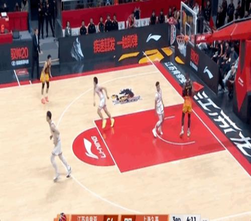 26岁广西球王,在质疑声中成为本土得分王