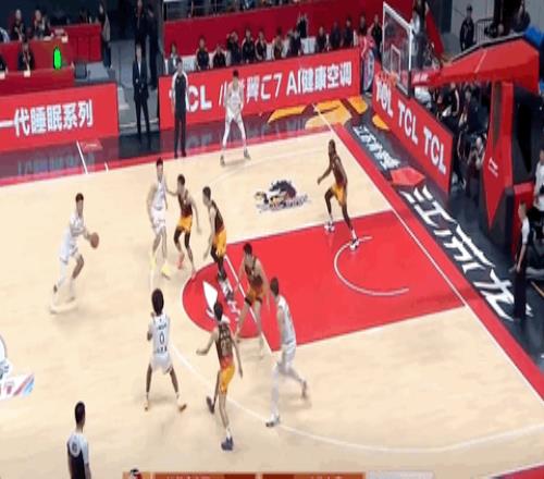 26岁广西球王,在质疑声中成为本土得分王