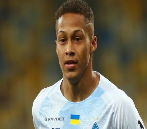 冬窗標王浮現(xiàn)中超升班馬或砸500萬歐買巴西妖鋒巴甲豪強來搶人