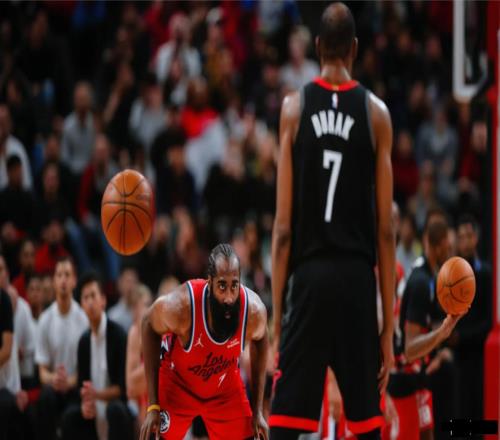 爆冷20分慘敗，又遭25分逆轉！成為NBA最大偽強隊，離散伙不遠了