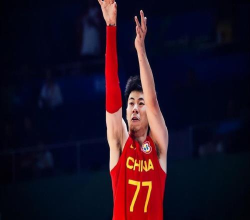 按规则还是看心情张镇麟参加新闻发布会尴尬离开篮协左右为难