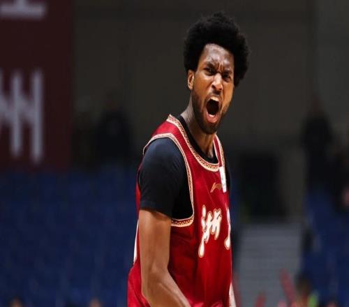 浙江大勝送新疆4連?。喊⒉欢?4+5+3+3賽季新高吳前17+5