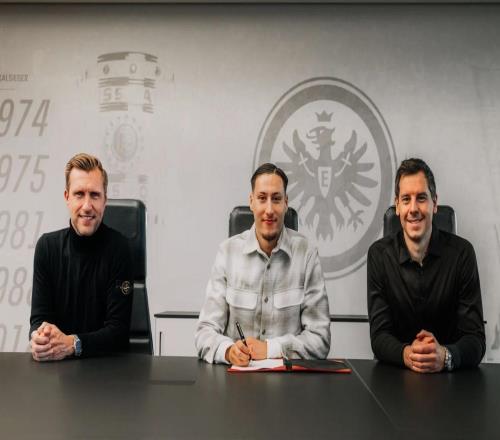 官方：法蘭克福簽下22歲前鋒埃布努塔利布，合同期至2031年