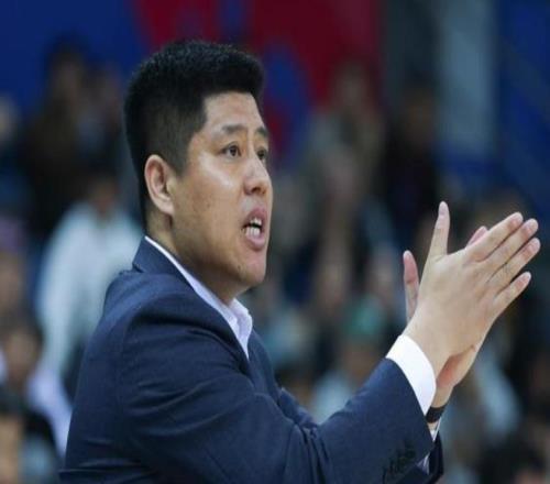 沒(méi)了李春江，潘江攻守全垮！陣容還陷弊端，無(wú)一號(hào)位全隊(duì)遭影響！