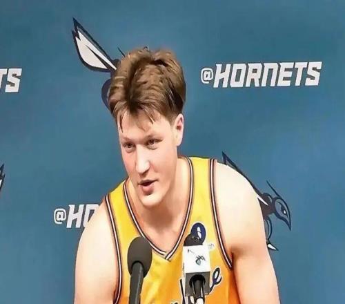 超越庫里直接被打服！24記三分險(xiǎn)勝！