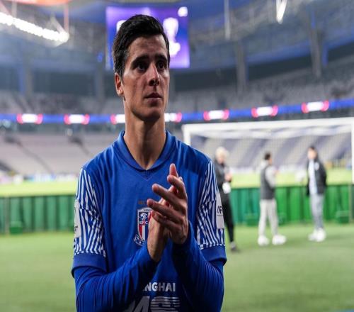 上海申花攤上事了留下兩大“坑貨”，球迷集體炸鍋，攻占官微！