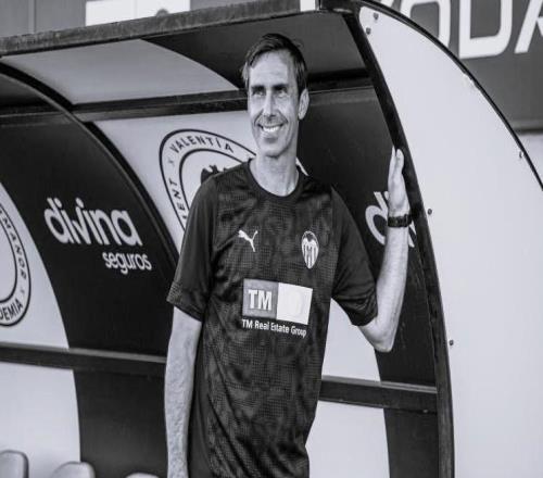 世体：瓦伦西亚女足B队主帅马丁的遗体已找到，其孩子仍失踪