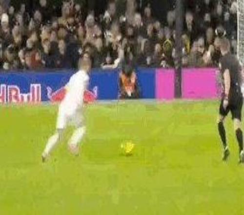 【英超】超戲??！補(bǔ)時(shí)階段各進(jìn)1球！利物浦2比2富勒姆