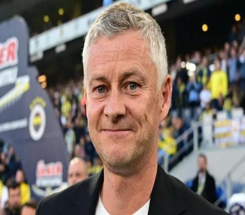 曼联敲定救火主帅！索尔斯克亚或回归，最快周五签约，更衣室力挺