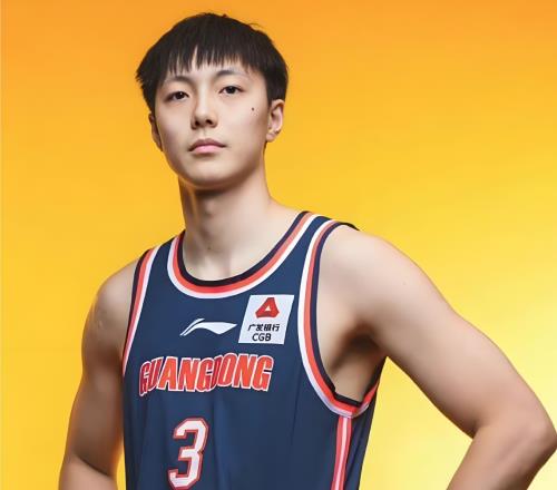 廣東隊贏球！有1個人卻很郁悶，5中1，表現(xiàn)太糟糕了