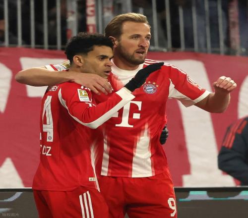 德甲最新積分戰(zhàn)報(bào)大結(jié)局！三叉戟造7球拜仁狂勝領(lǐng)先多特11分