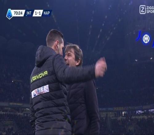 又染紅了，孔蒂因國米獲得點(diǎn)球?qū)Σ门斜挚诒涣P下