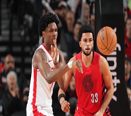 火箭105111開(kāi)拓者！無(wú)奈不是被雙殺，是烏度卡為杜蘭特請(qǐng)求全隊(duì)