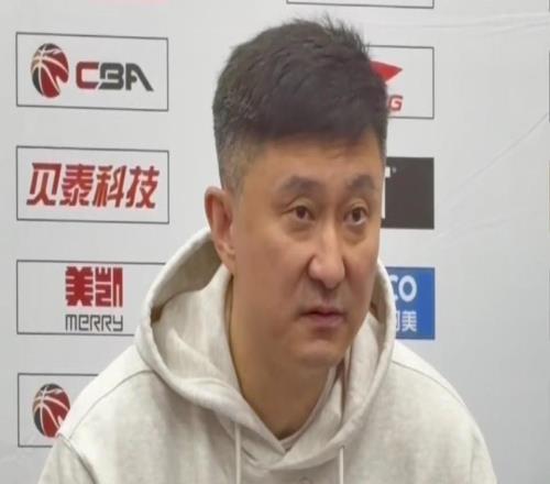杜鋒：球員們根本沒準備好這場比賽，把比賽想得太簡單了