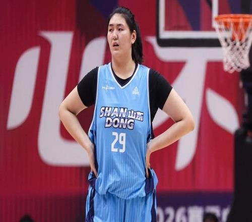 最佳一戰(zhàn)！張子宇9分鐘6中6高效15+5率山東女籃雙殺湖北